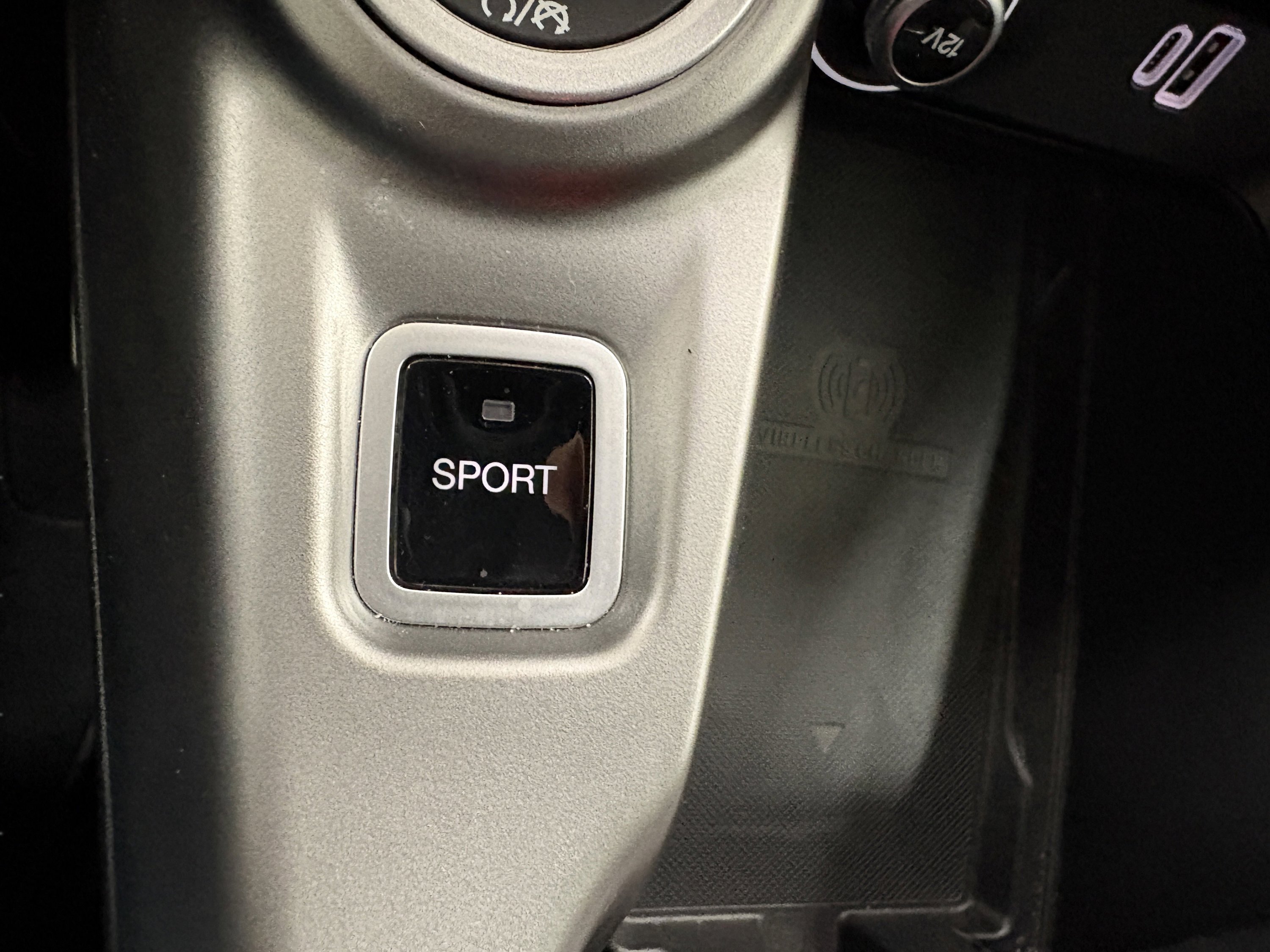 Used 2024 Dodge Hornet R/T Plus image 16