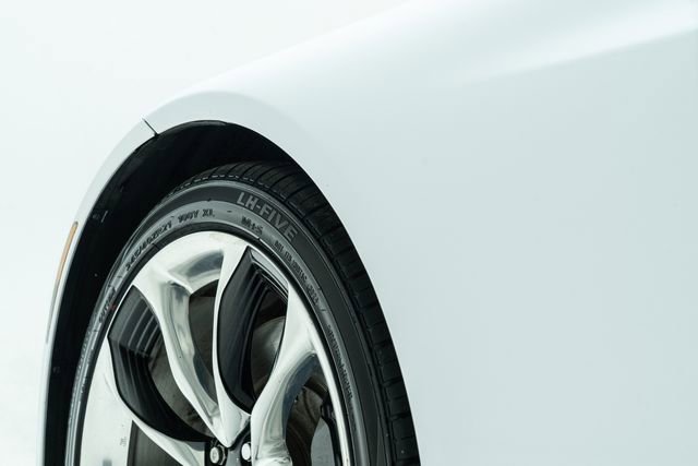 Used 2018 Lexus LC 500 Coupe w/ Touring Package image 21