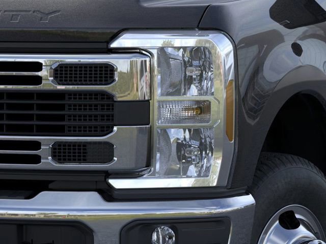 New 2026 Ford F350 XLT w/ 360-Degree Camera Package image 20