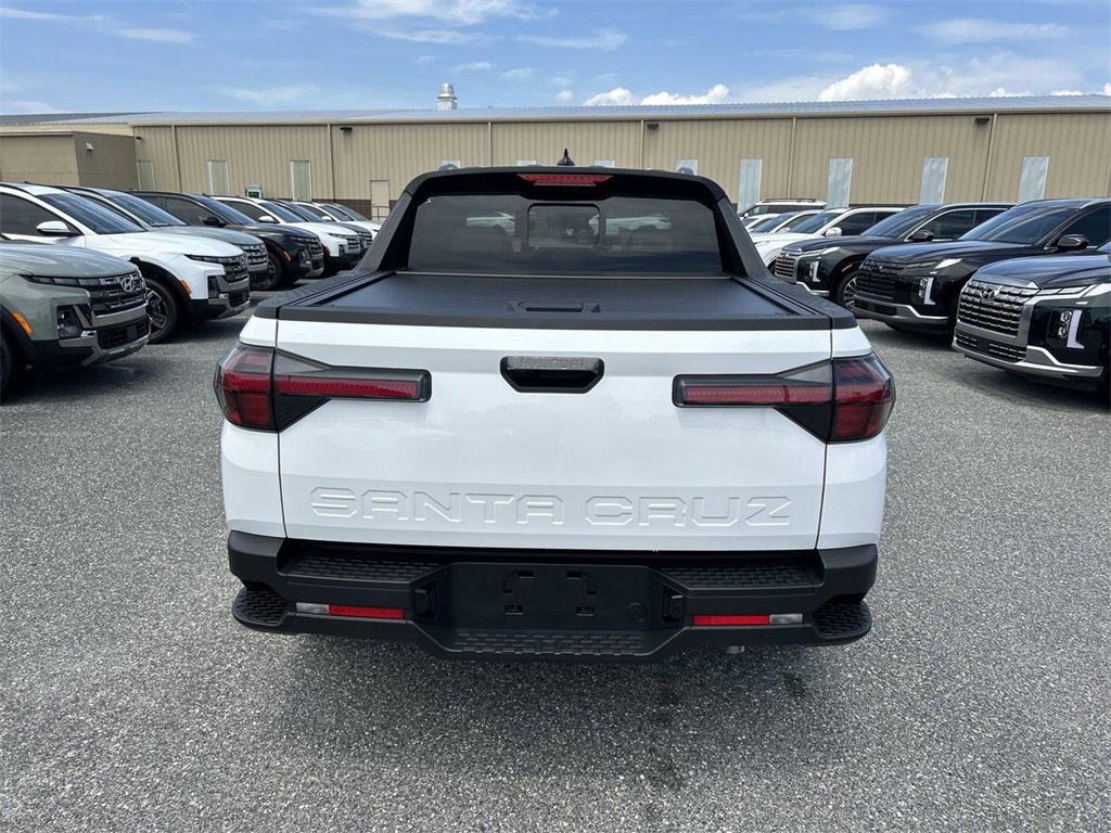 New 2025 Hyundai Santa Cruz SEL image 11