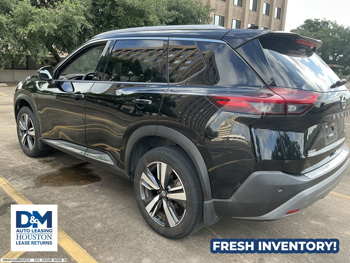 Used 2021 Nissan Rogue SL w/ Premium Package FWD image 4