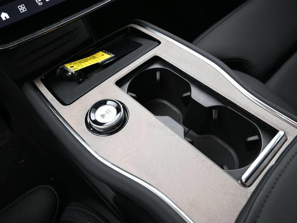 New 2025 Volvo EX90 Ultra AWD/4WD image 20