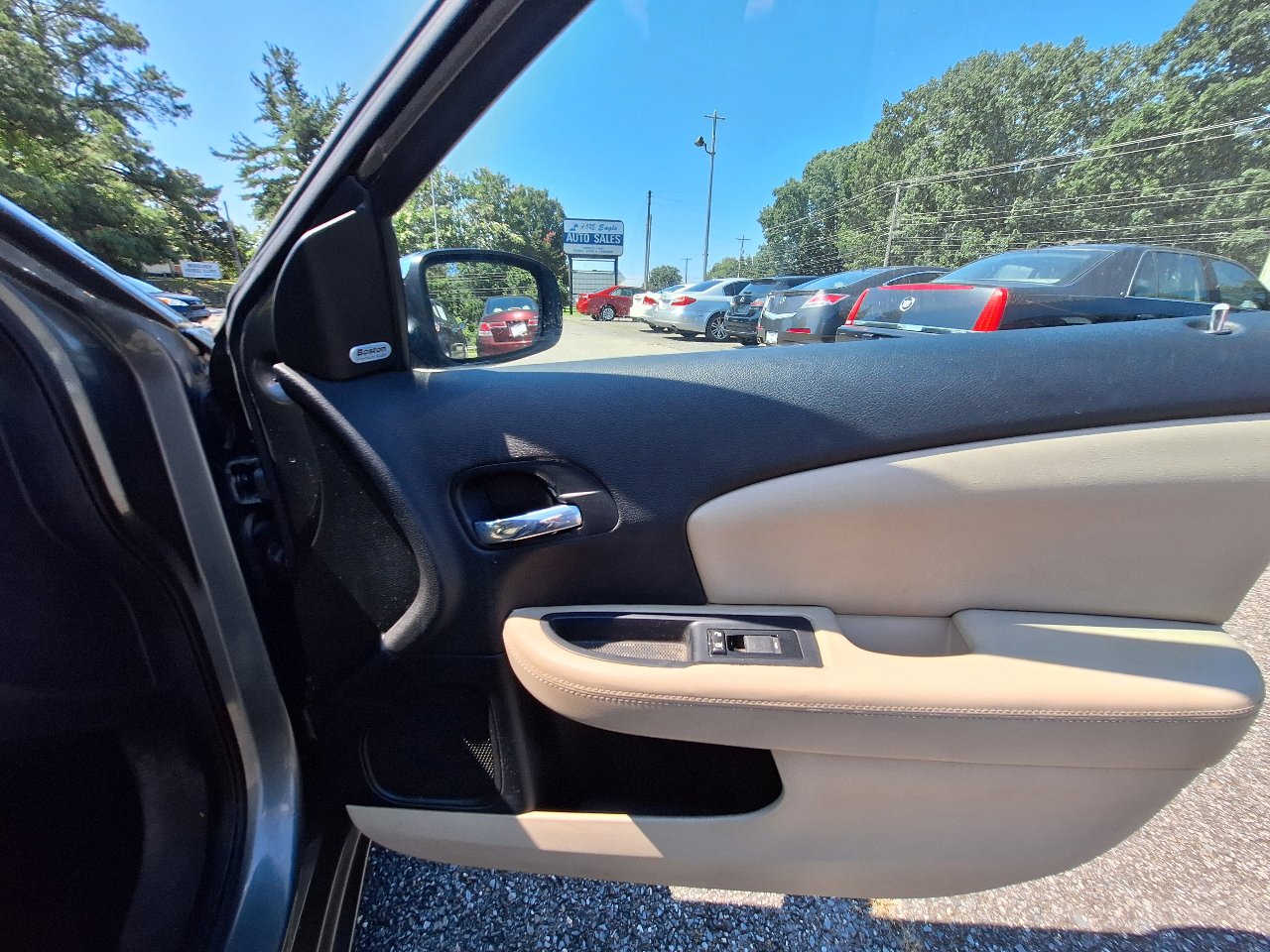 Used 2013 Chrysler 200 Limited w/ Sun/Sound Group image 29