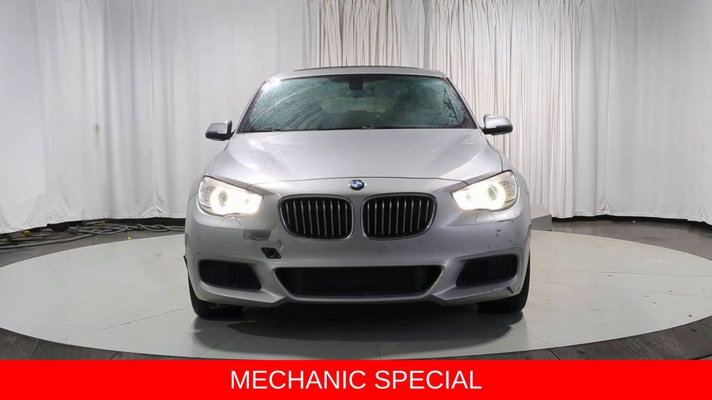 Used 2015 BMW 550i Gran Turismo xDrive image 3
