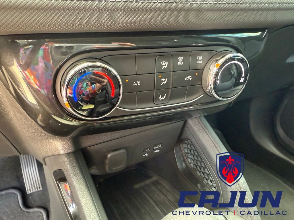 Used 2025 Chevrolet TrailBlazer LT image 11