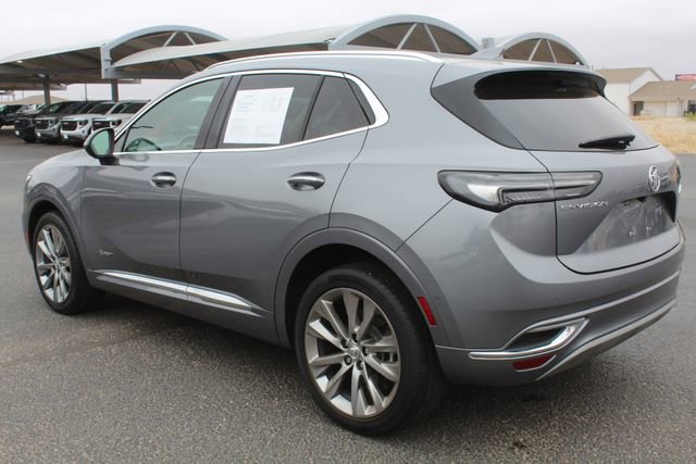 Used 2022 Buick Envision Avenir w/ Technology Package II FWD image 8