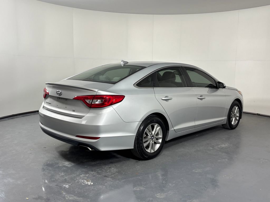 Used 2016 Hyundai Sonata SE image 6