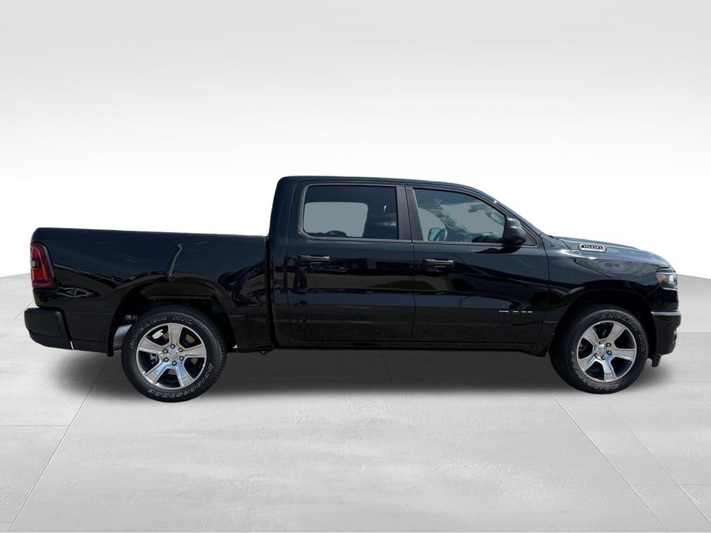 New 2026 RAM 1500 Express RWD image 30