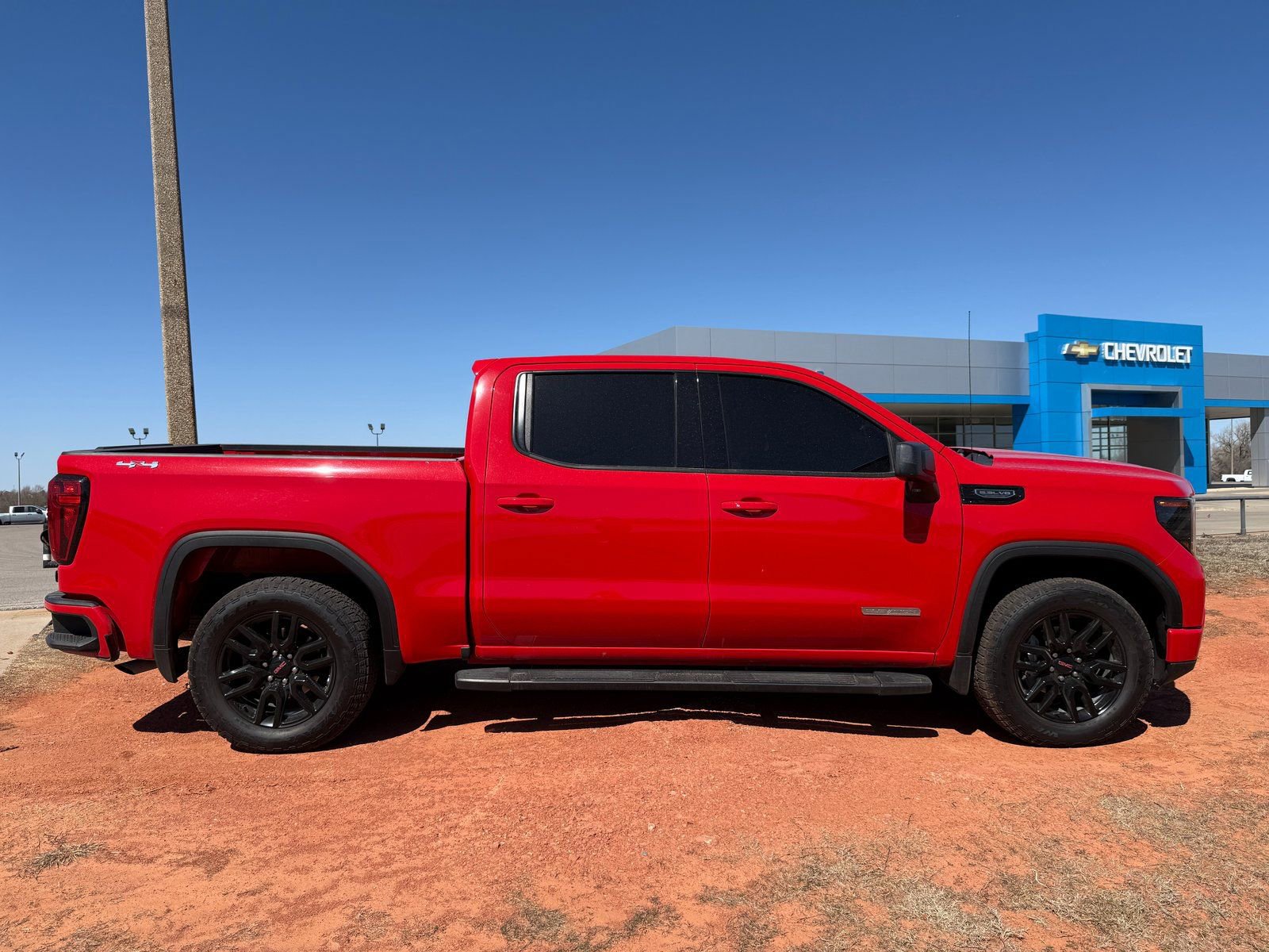 Used 2022 GMC Sierra 1500 Elevation w/ LPO, Elevation Black Package image 5