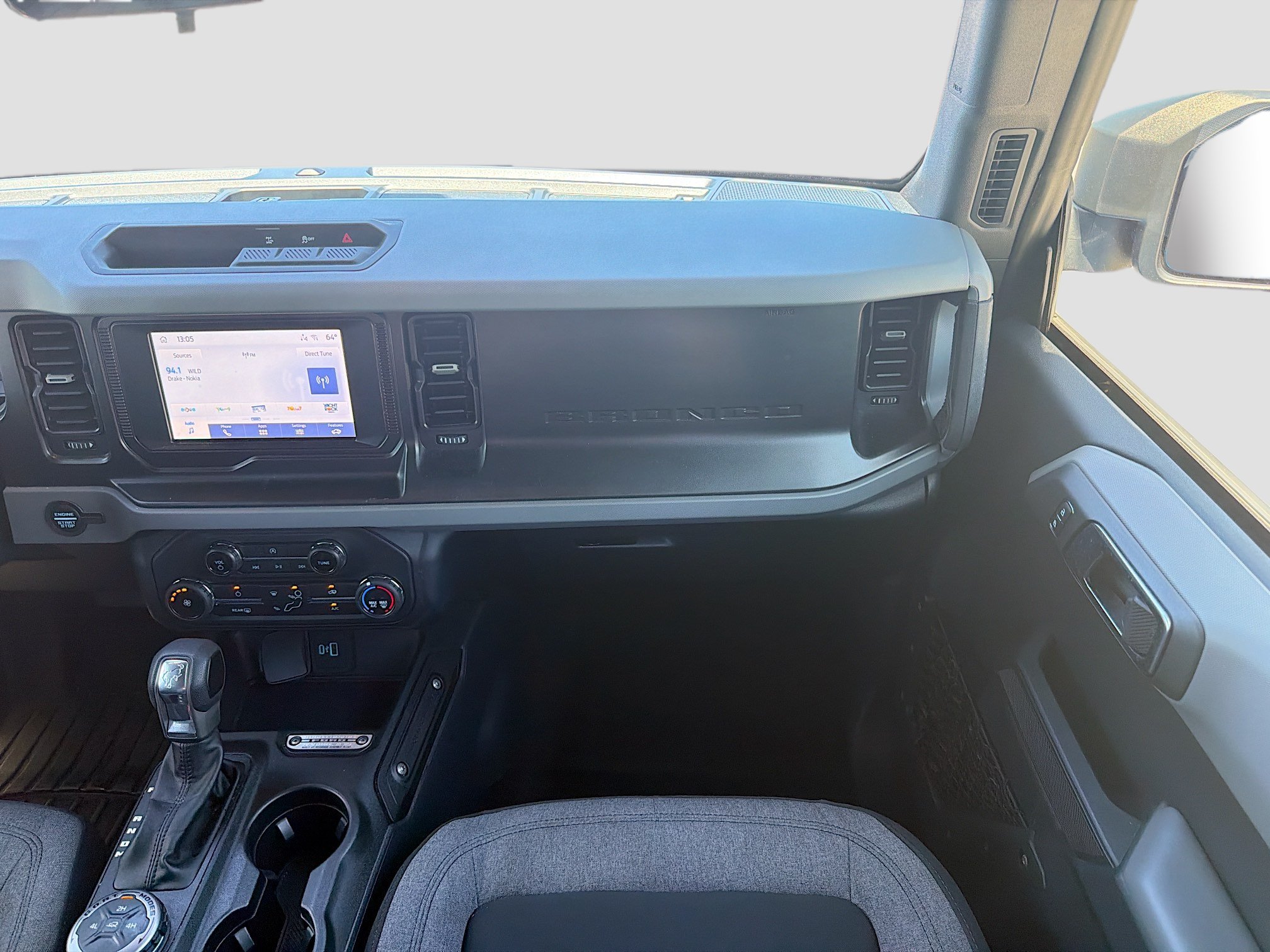 Used 2022 Ford Bronco 4-Door AWD/4WD image 18