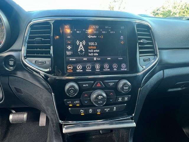 Used 2020 Jeep Grand Cherokee Altitude AWD/4WD image 13