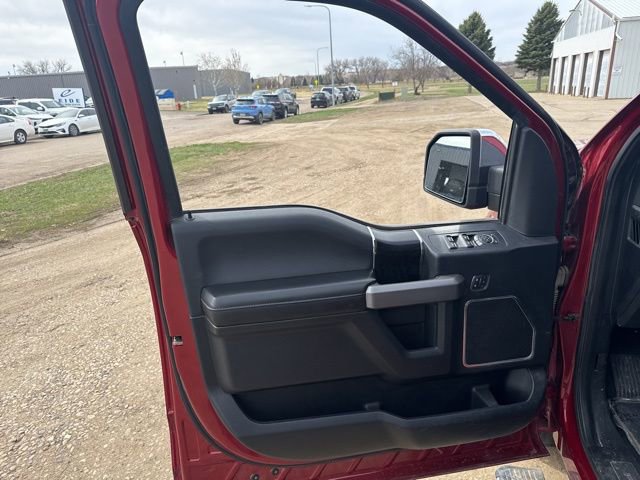 Used 2019 Ford F150 Platinum w/ Equipment Group 701A Luxury image 11