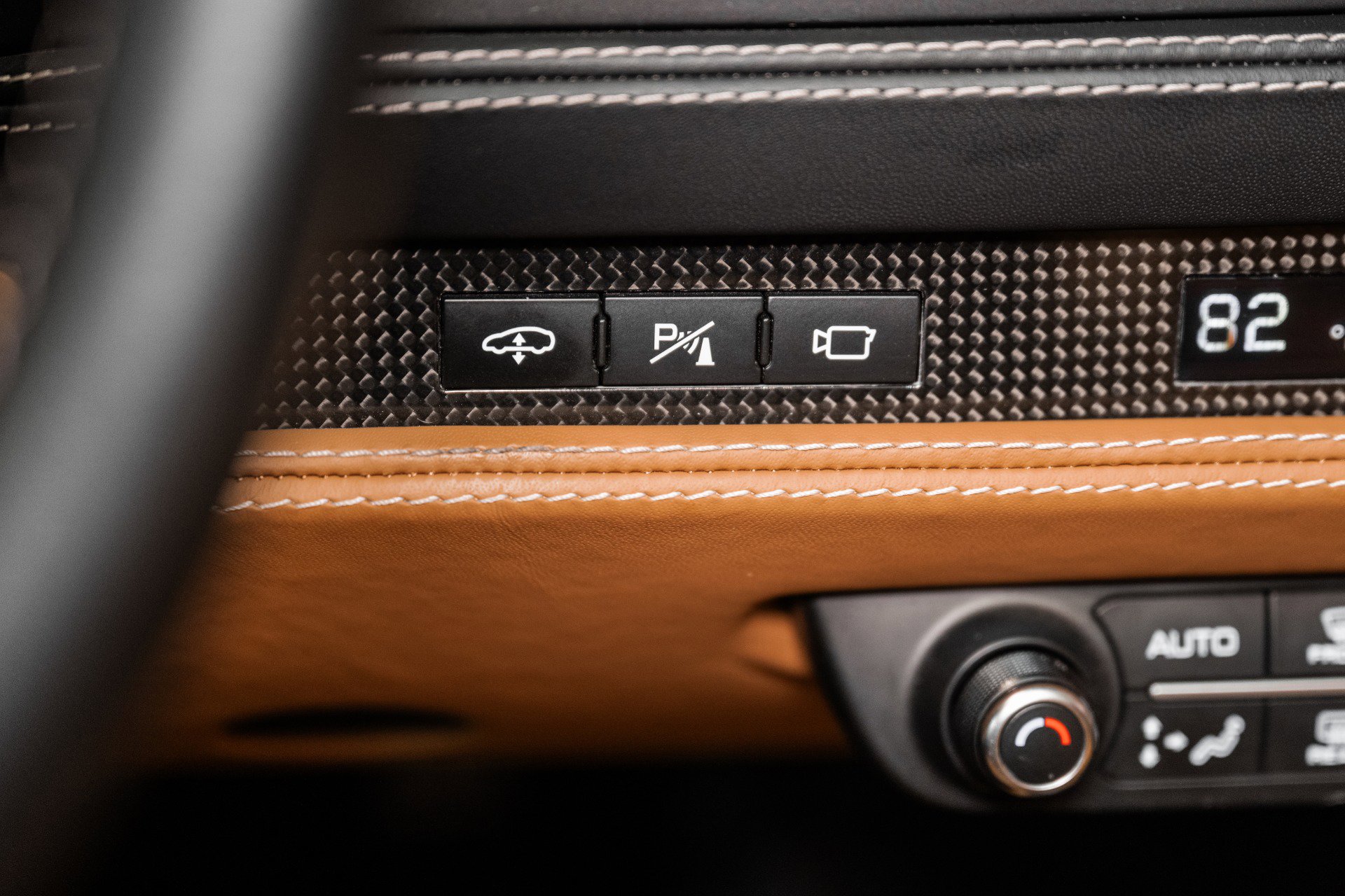 Used 2023 Ferrari F8 Tributo image 35