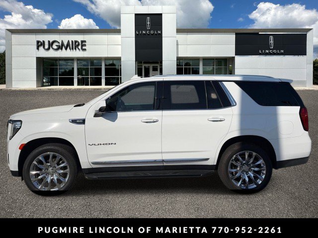 Used 2022 GMC Yukon SLT w/ SLT Premium Package