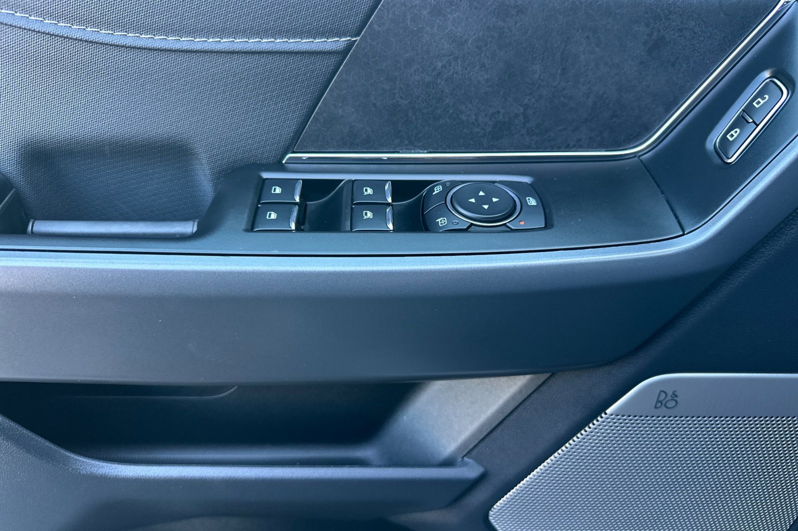 New 2025 Ford F150 XLT w/ Equipment Group 303A High image 11