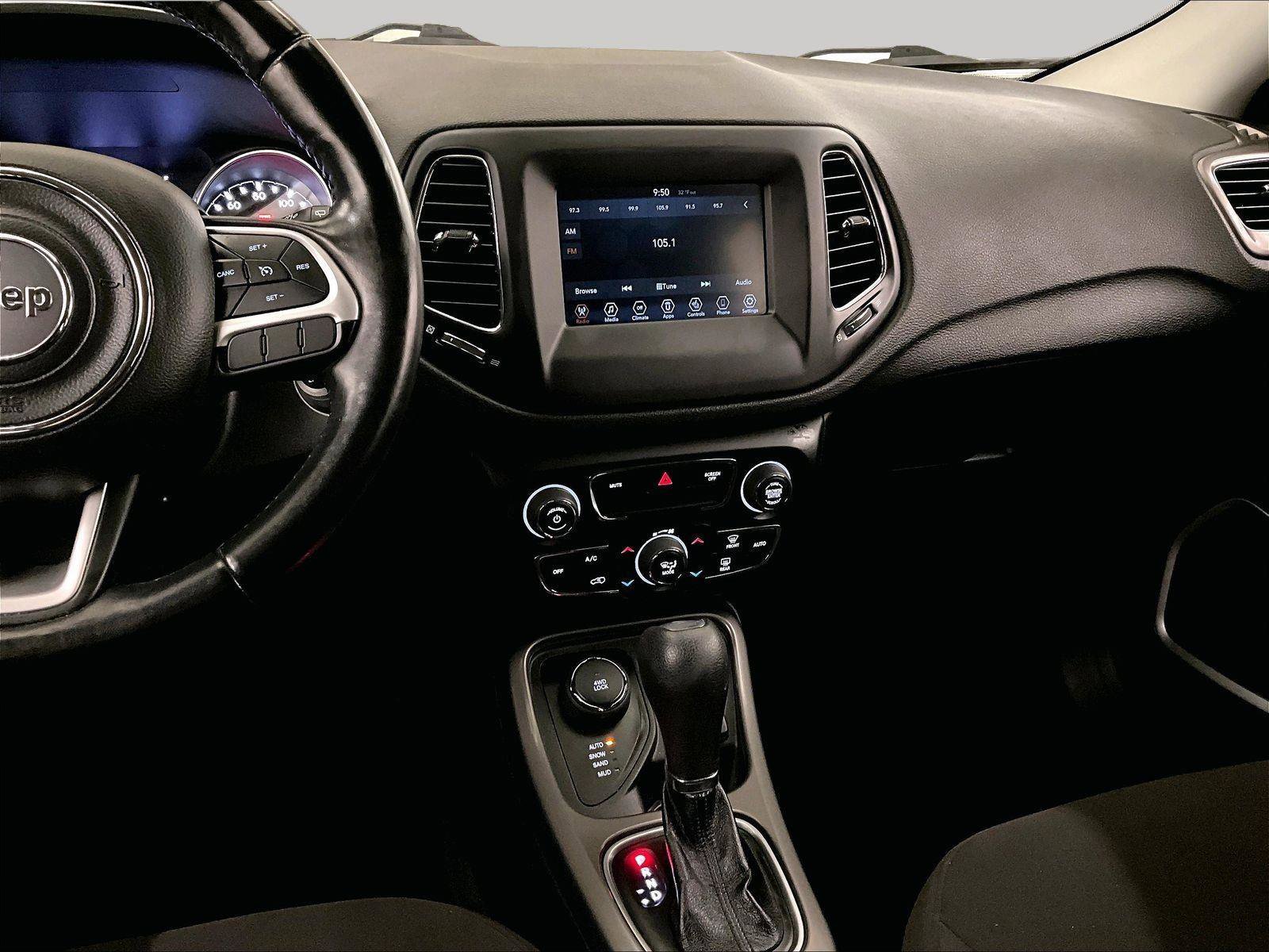 Used 2021 Jeep Compass Sport image 6