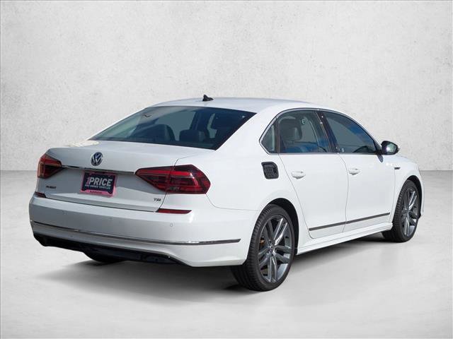 Used 2019 Volkswagen Passat 2.0T SE R-Line image 5