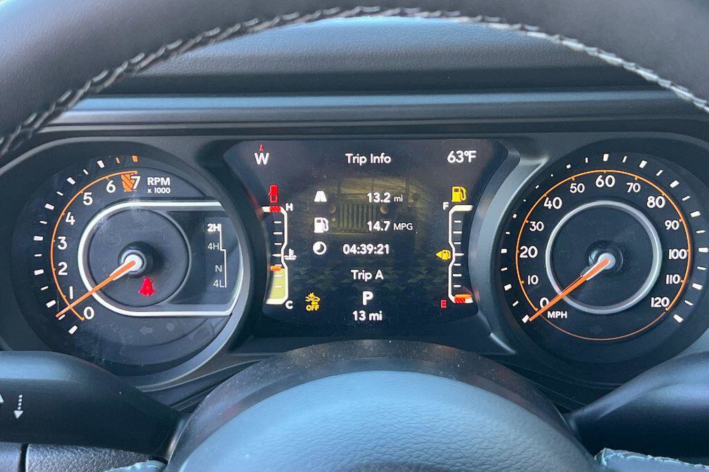 New 2026 Jeep Gladiator Rubicon w/ Safety Group AWD/4WD image 23