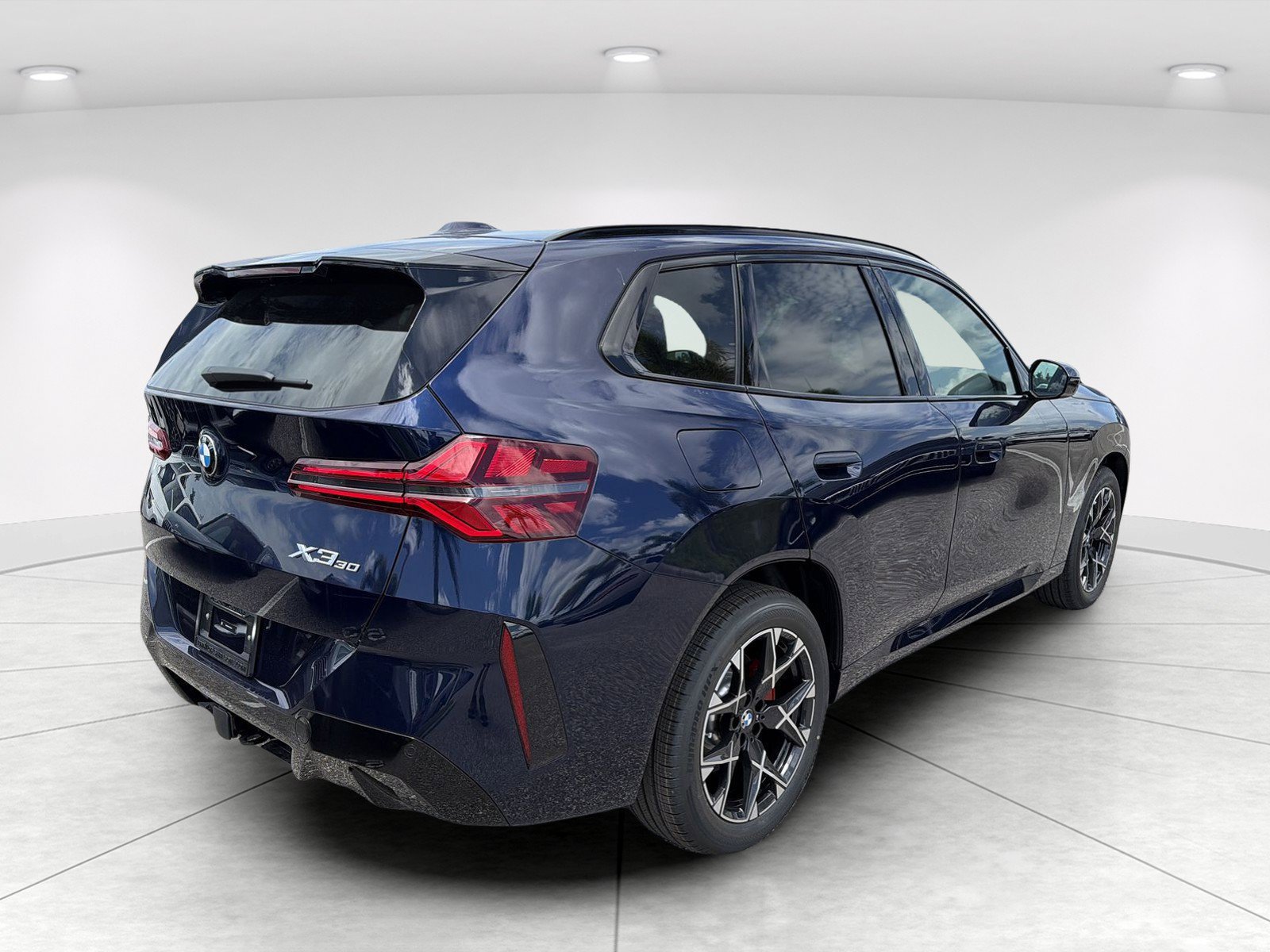 New 2026 BMW X3 xDrive30i w/ Premium Package AWD/4WD image 4