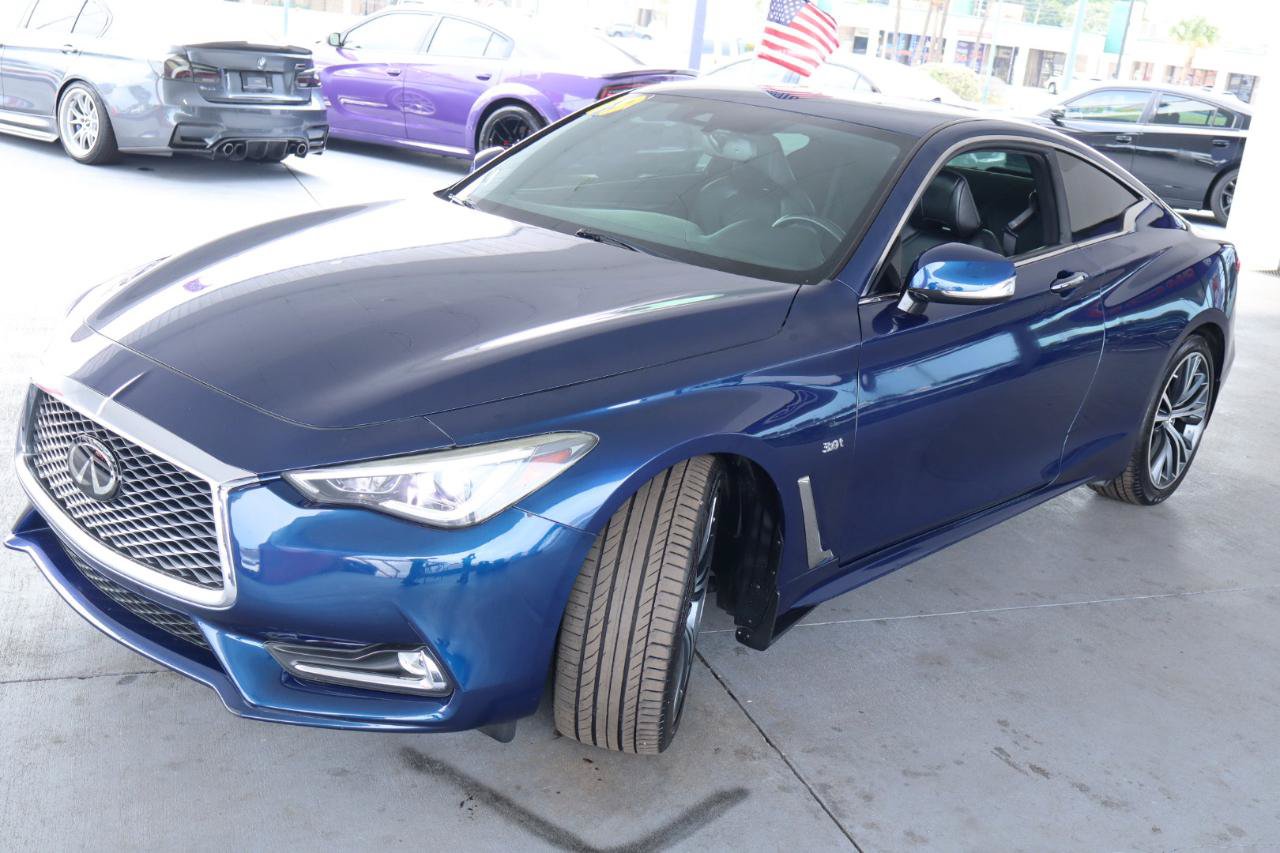Used 2019 INFINITI Q60 3.0t Luxe w/ Essential Package AWD/4WD image 9