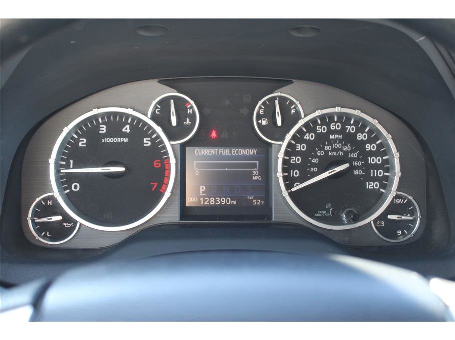 Used 2017 Toyota Tundra SR5 w/ TRD Off Road Package image 22