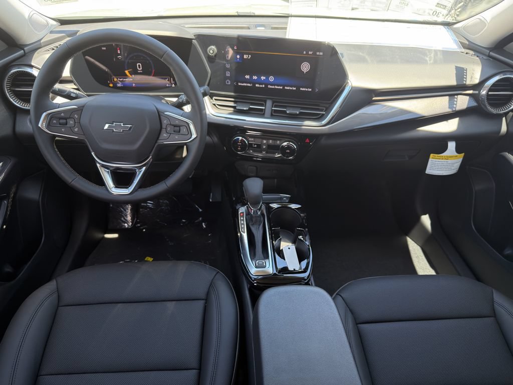 New 2026 Chevrolet Trax ACTIV w/ Driver Confidence Package FWD image 11