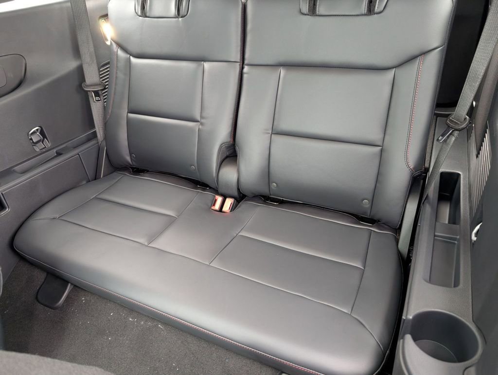 New 2026 Ford Explorer ST-Line w/ ST-Line Street Pack image 41