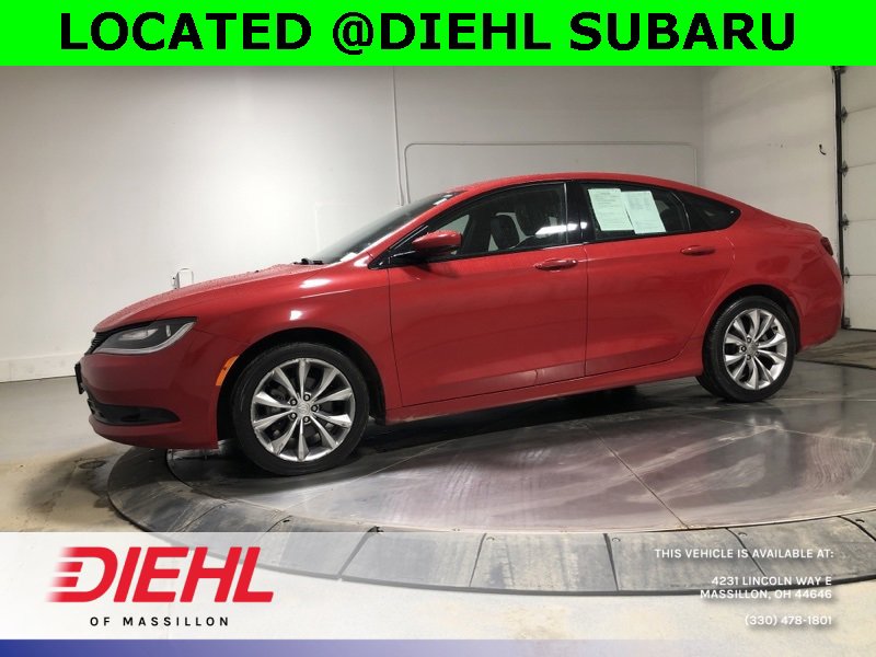 Used 2016 Chrysler 200 S w/ Comfort Group image 4