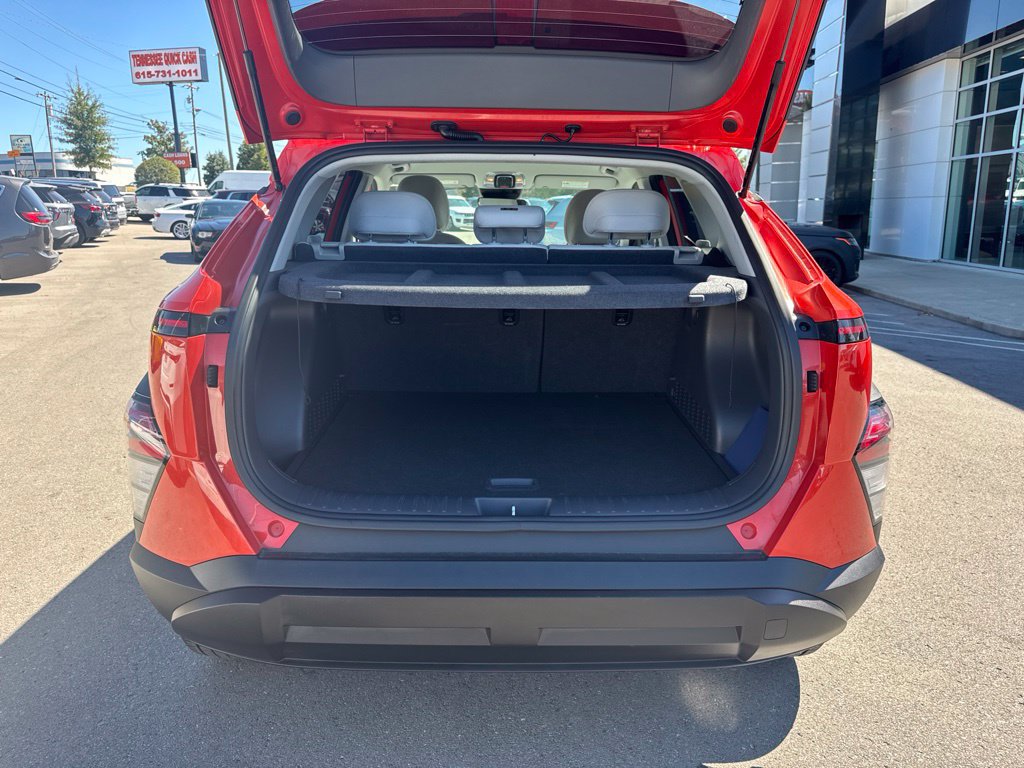 Used 2025 Hyundai Kona SEL AWD/4WD image 26