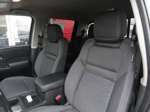 Used 2022 Nissan Frontier SV image 21