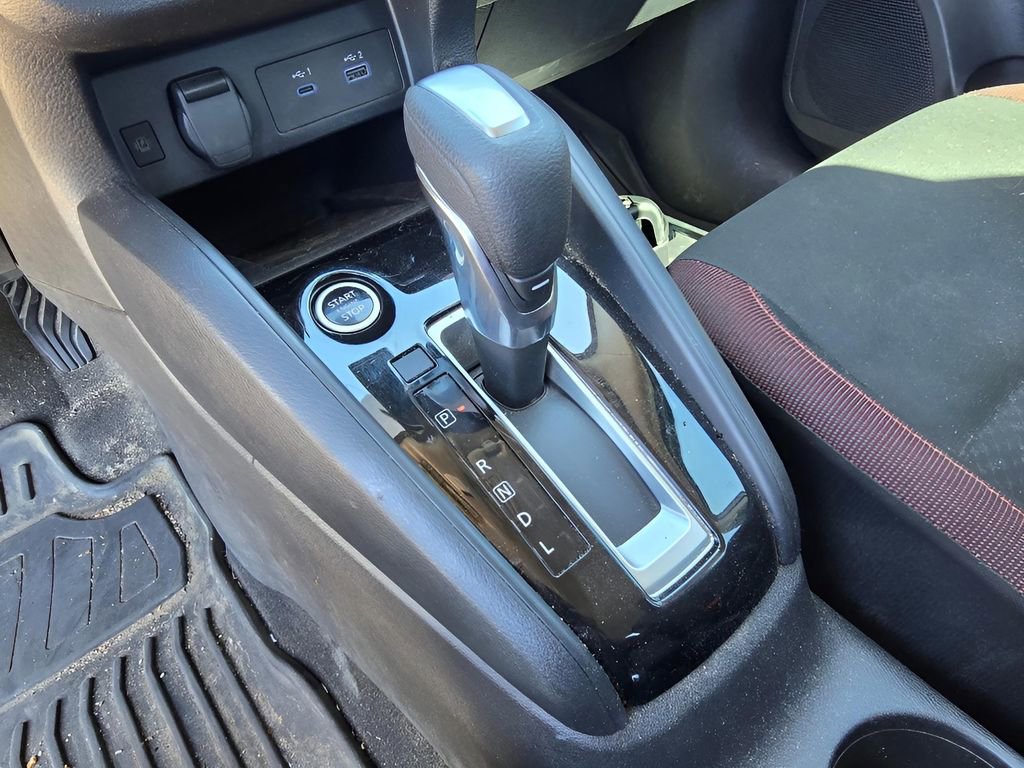 Used 2024 Nissan Versa SR w/ Trunk Package image 21