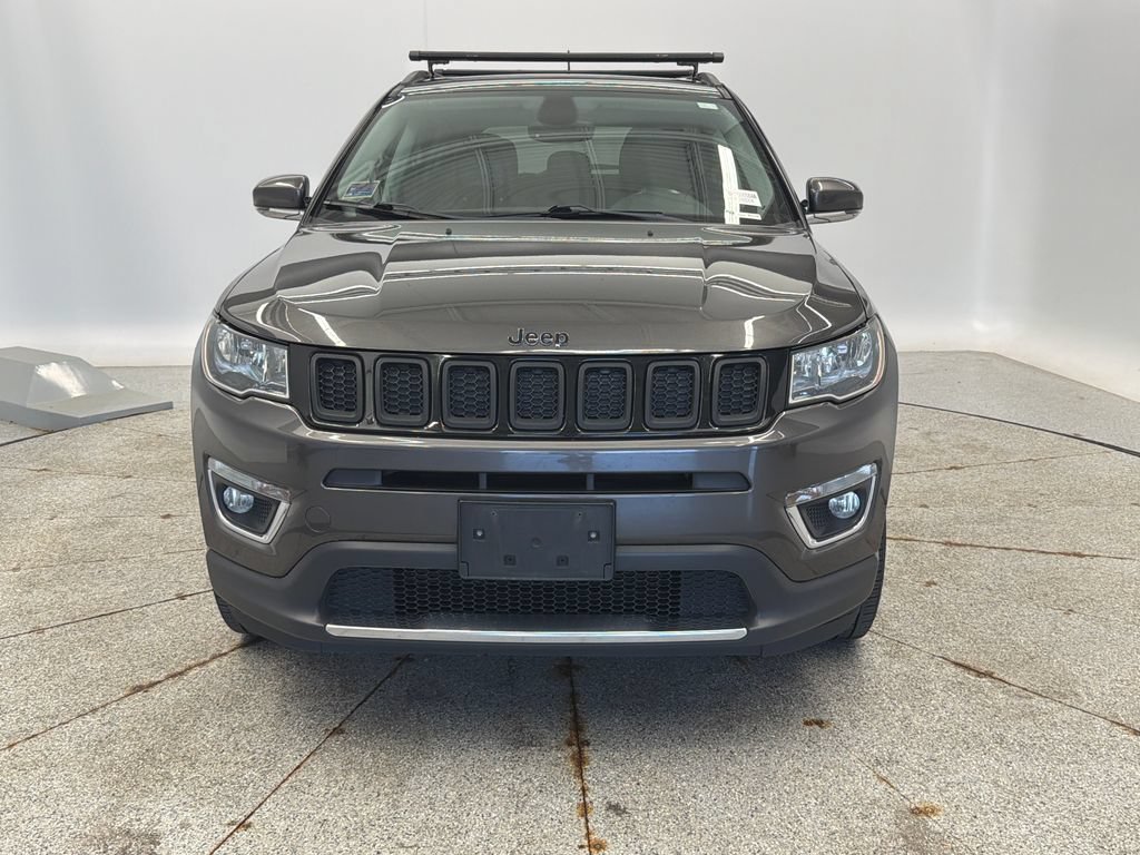 Used 2018 Jeep Compass Limited w/ Navigation Group AWD/4WD image 2