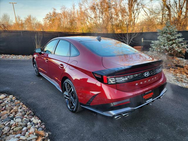 Certified 2024 Hyundai Sonata N Line FWD image 3
