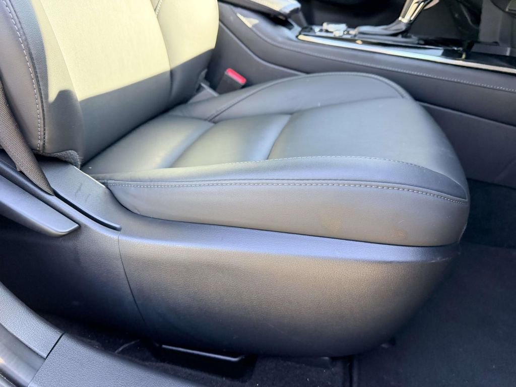 Used 2025 MAZDA CX-30 AWD 2.5 S w/ Preferred Package image 11