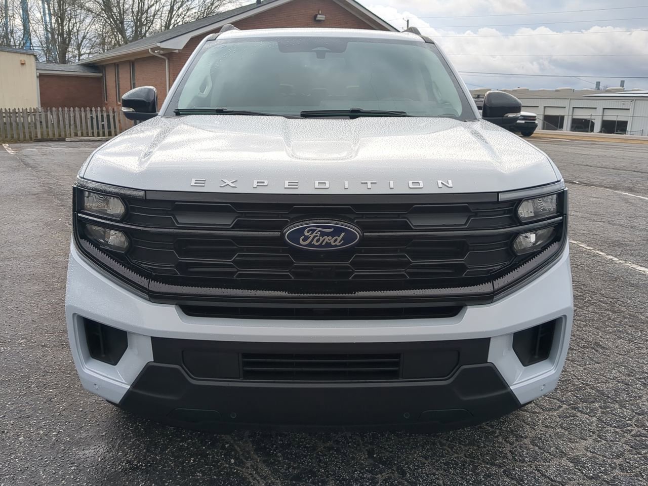 New 2026 Ford Expedition Active image 7