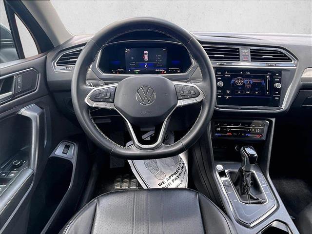 Used 2022 Volkswagen Tiguan SE FWD image 7