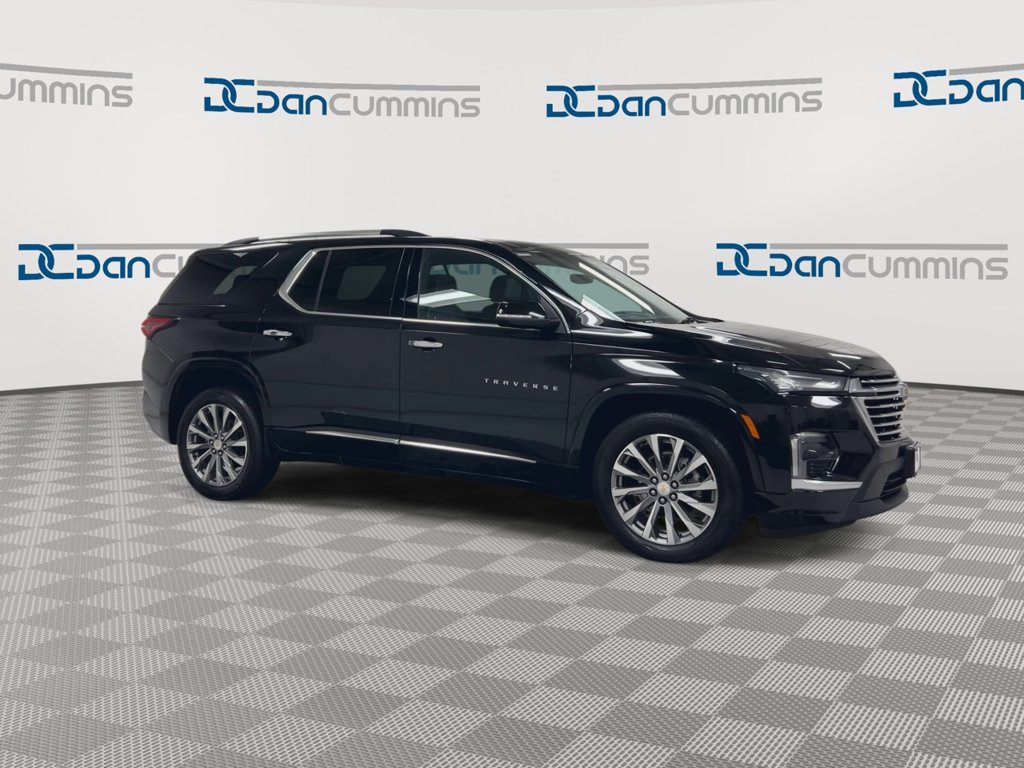 Used 2023 Chevrolet Traverse Premier AWD/4WD image 2