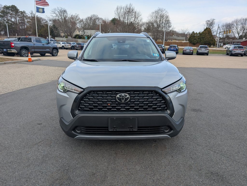 Used 2022 Toyota Corolla Cross LE image 9