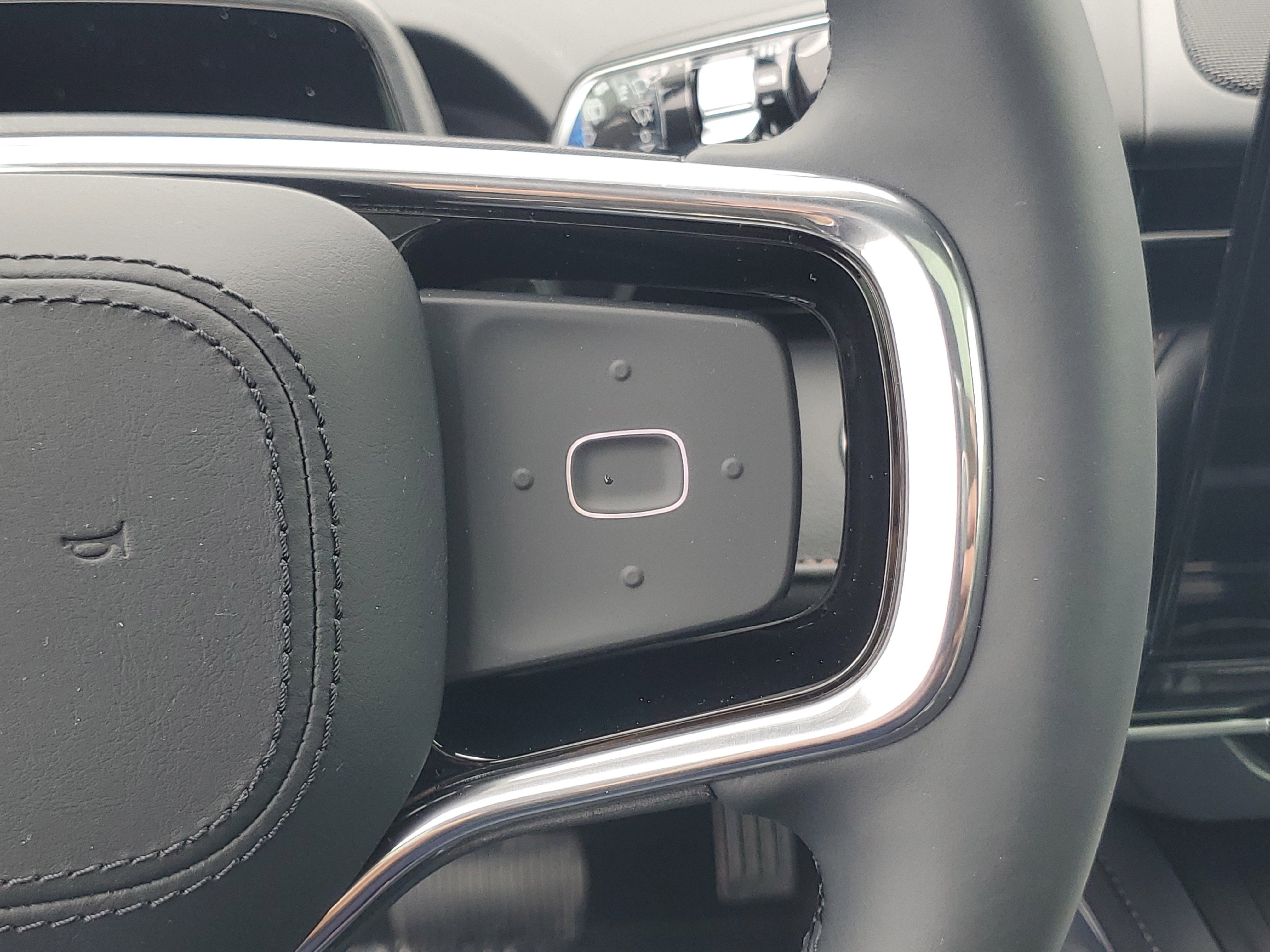 New 2026 Lincoln Nautilus Reserve w/ Jet Appearance Package image 18