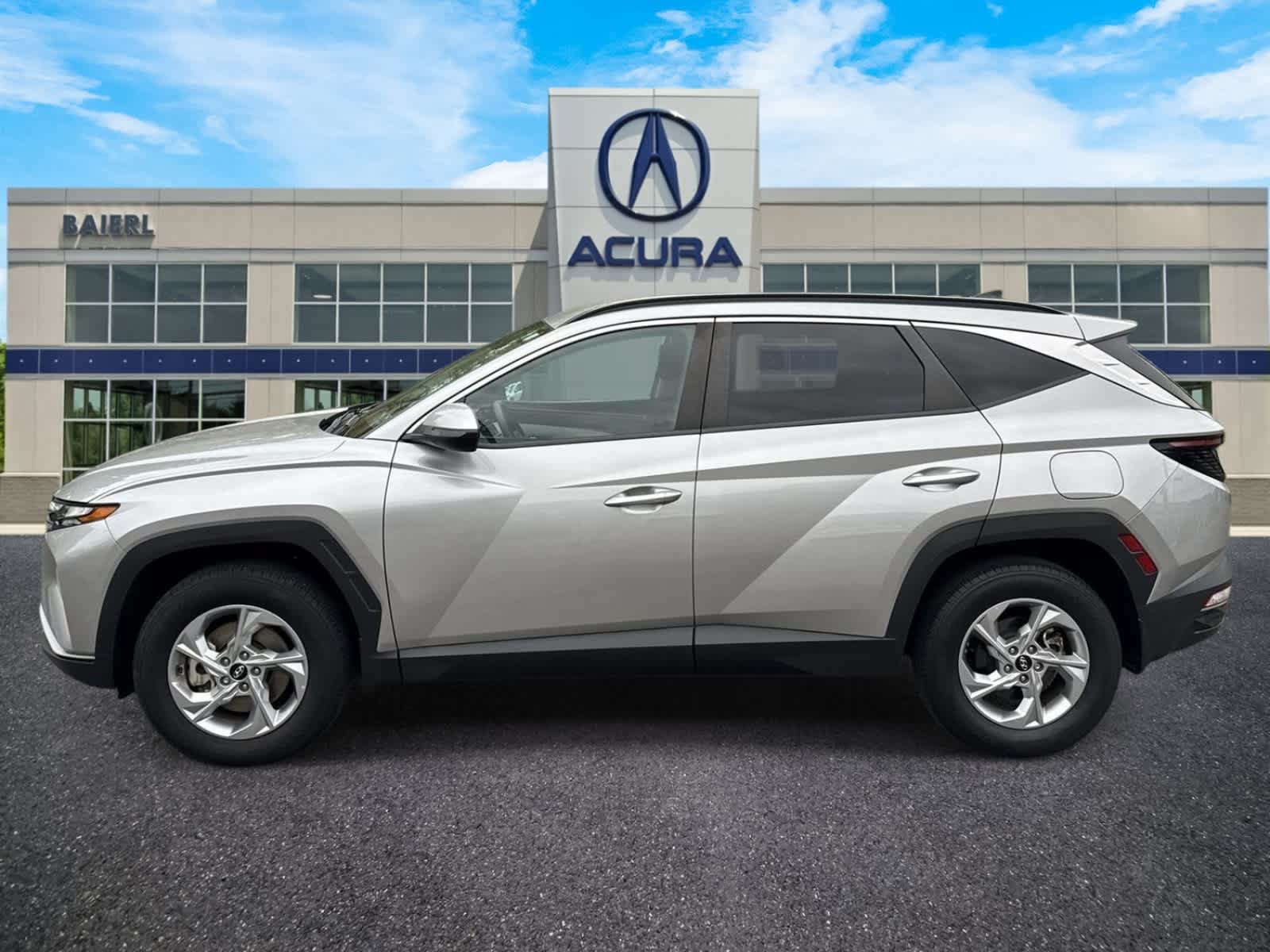 Used 2023 Hyundai Tucson SEL AWD/4WD image 2