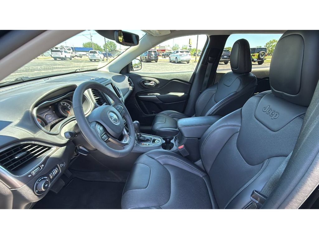 Used 2022 Jeep Cherokee Latitude Lux AWD/4WD image 30