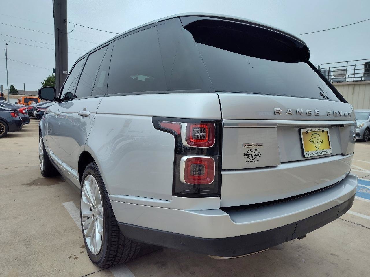 Used 2019 Land Rover Range Rover Supercharged AWD/4WD image 6