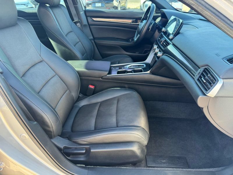 Used 2022 Honda Accord Sport image 11