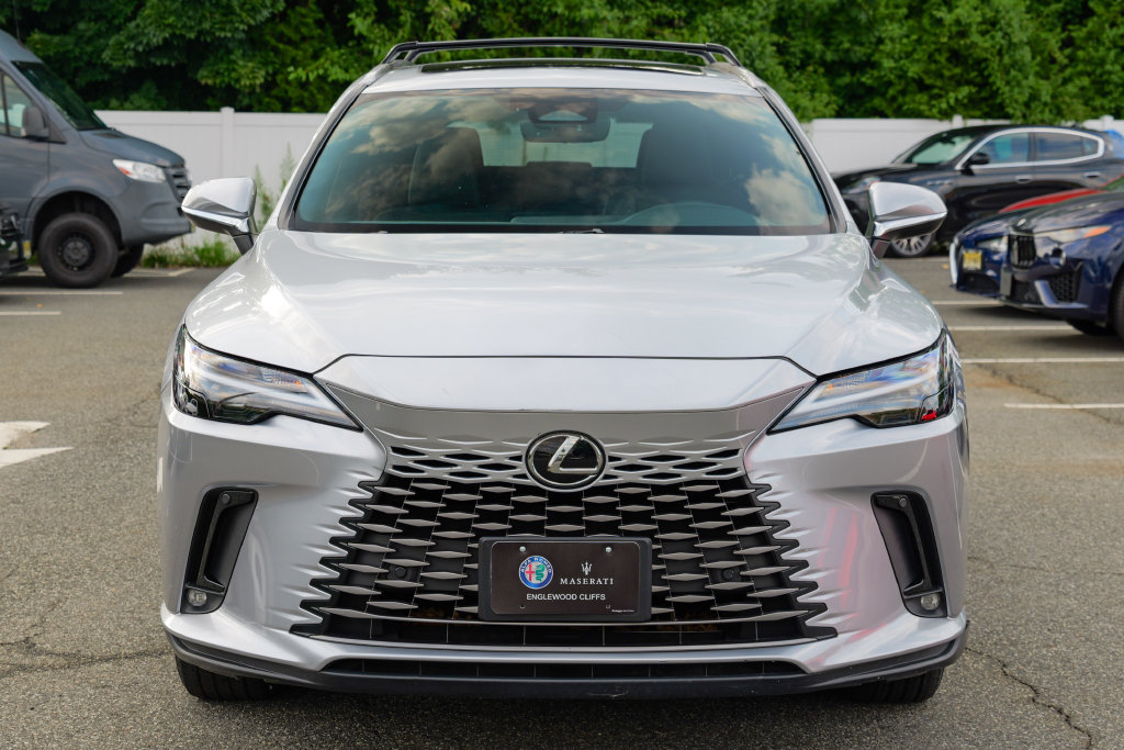 Used 2023 Lexus RX 350 Premium w/ Accessory Package AWD/4WD image 2