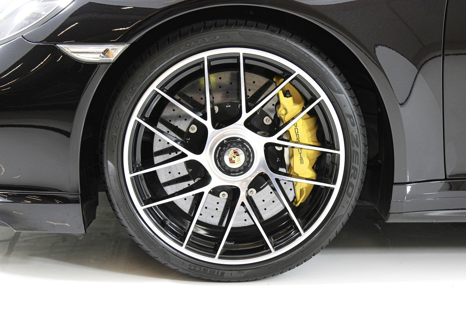 Used 2019 Porsche 911 Turbo S AWD/4WD image 21
