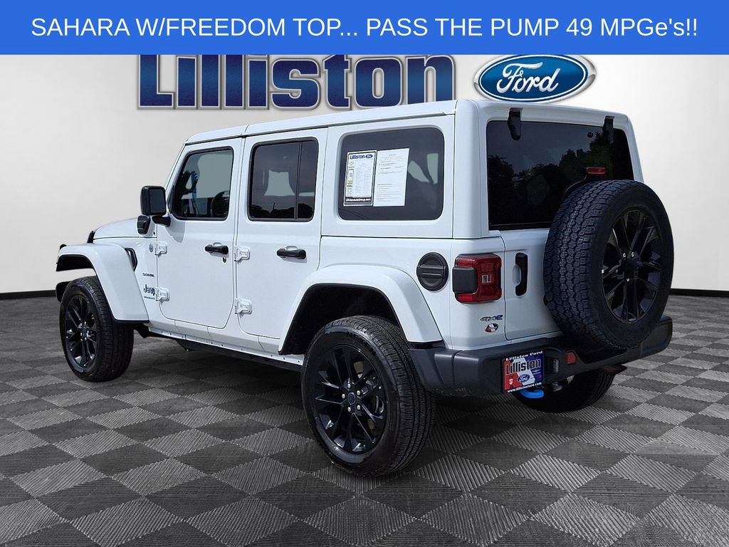 Used 2024 Jeep Wrangler Unlimited Sahara AWD/4WD image 6