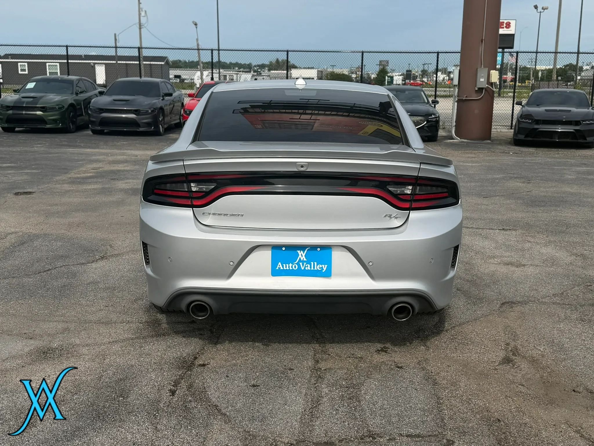 Used 2023 Dodge Charger R/T RWD image 6
