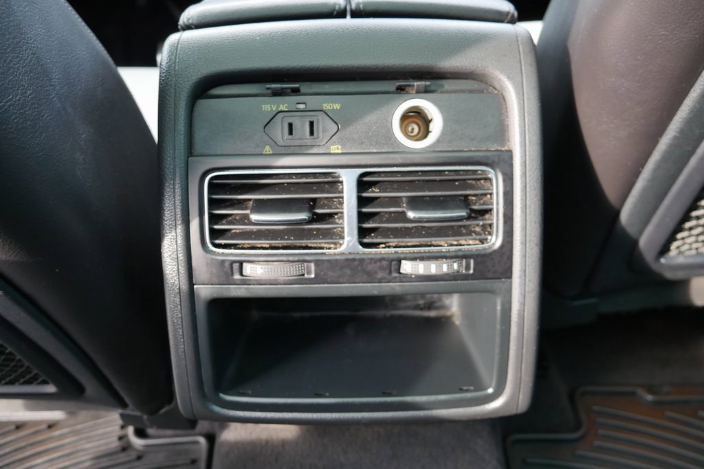 Used 2017 Volkswagen Touareg Wolfsburg Edition image 24