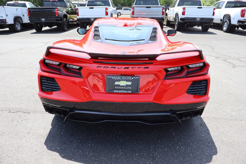 Used 2024 Chevrolet Corvette Stingray Preferred Cpe w/ Z51 Performance Package RWD image 29