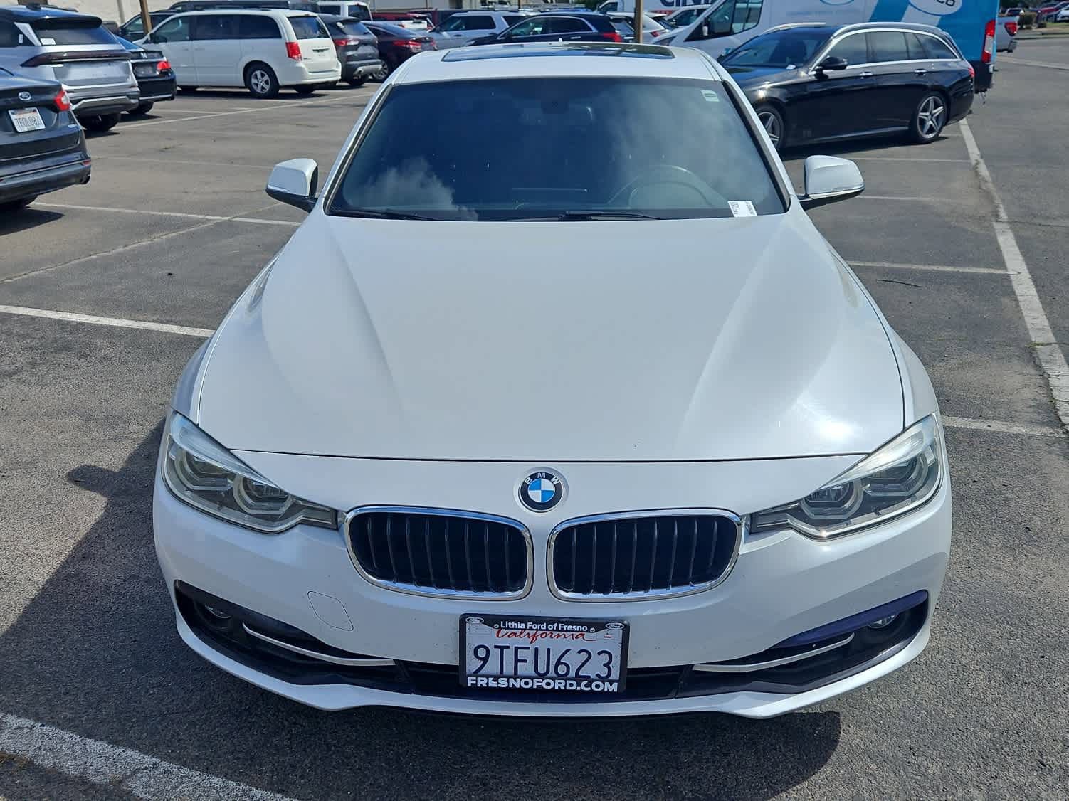 Used 2018 BMW 330i Sedan image 4